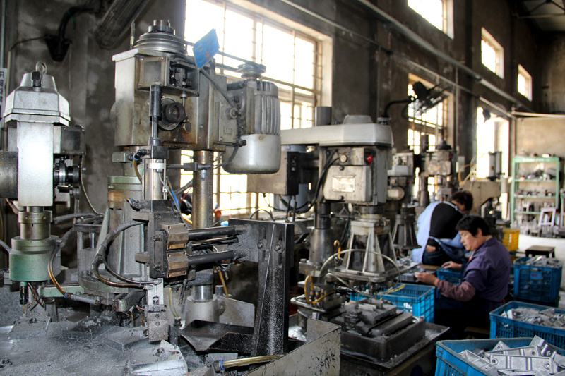 生產(chǎn)設(shè)備